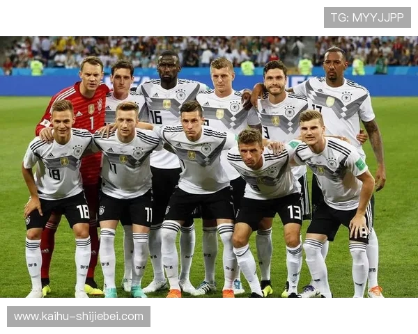 世界杯巴西与德国7比1比赛的赛后反应、球迷评论及比赛影响力深度分析